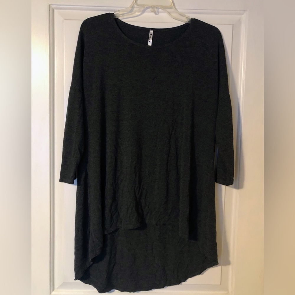 Women’s Azules Gray High Low Tunic Size Medium